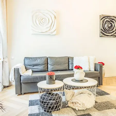 Krakovska By Interhome * Praag