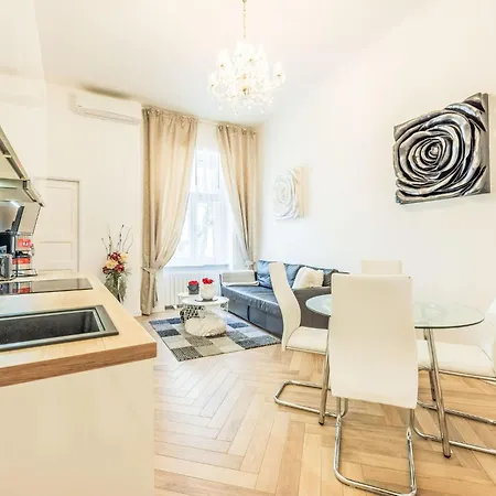 Appartement Krakovska By Interhome Praag